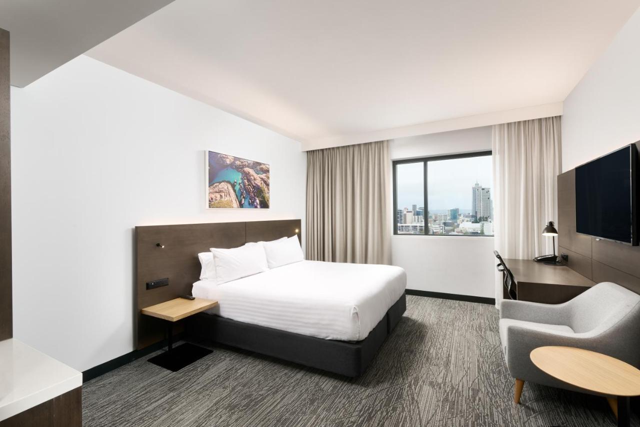 Holiday Inn West Perth By Ihg Bagian luar foto