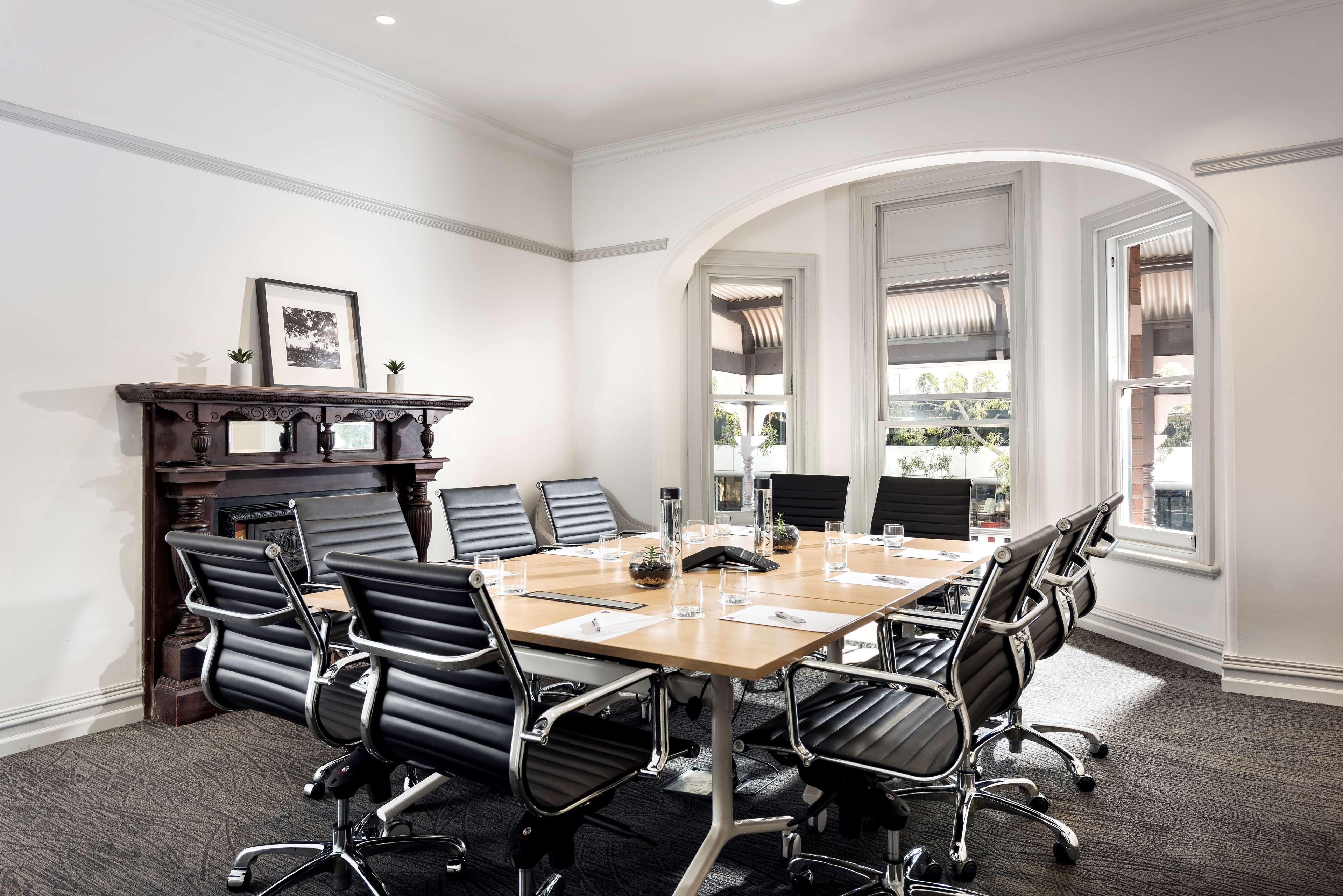 Holiday Inn West Perth By Ihg Bagian luar foto