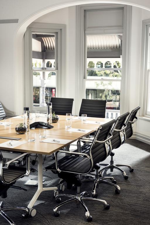 Holiday Inn West Perth By Ihg Bagian luar foto